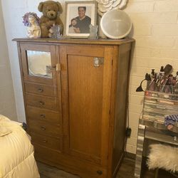 Antique Dressers