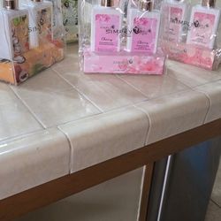 SET DE LOCION Y CREMA.