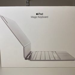 iPad Magic Keyboard