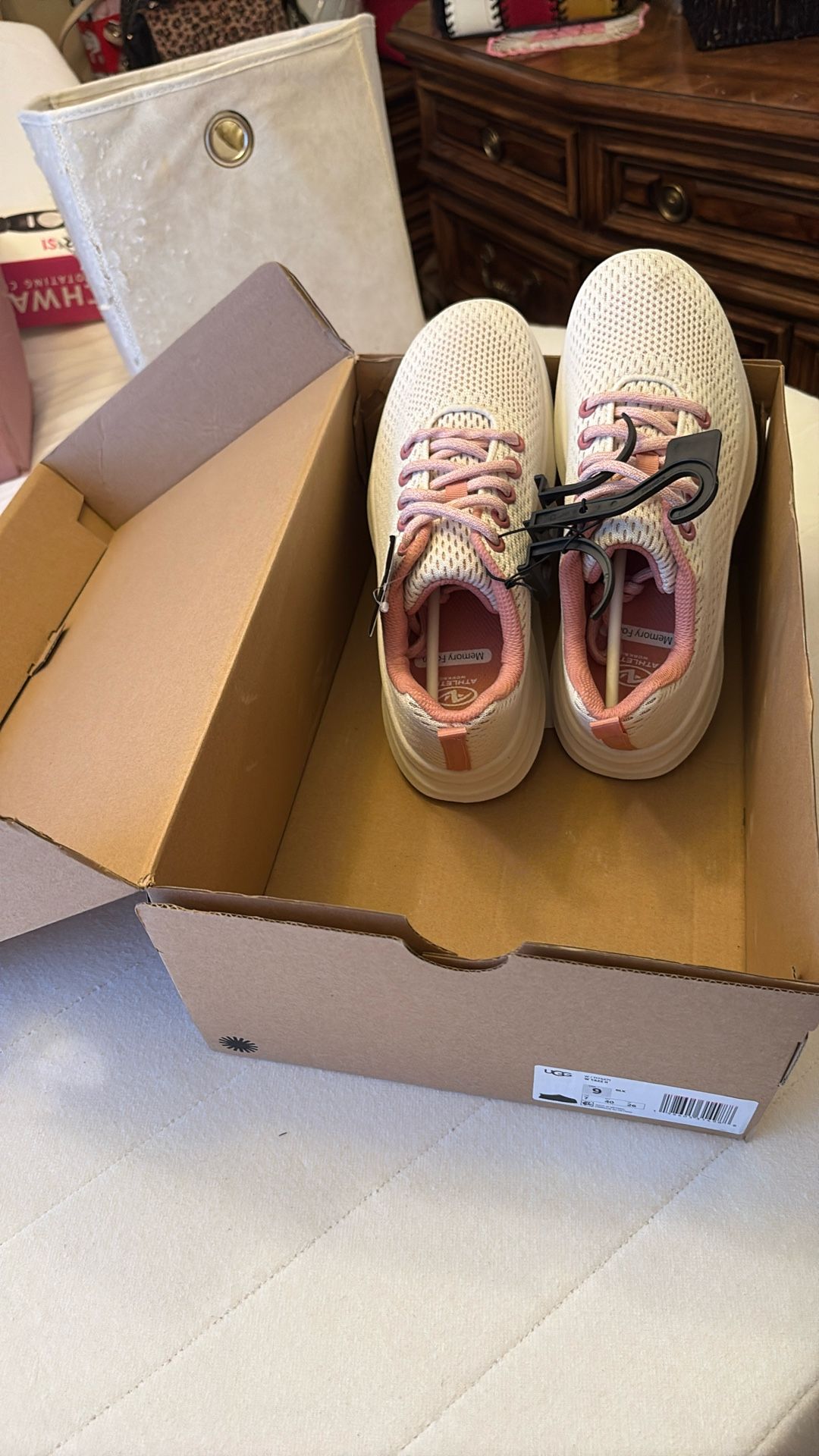 New woman show number seven number use it