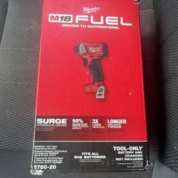 M18 Milwaukee Surge