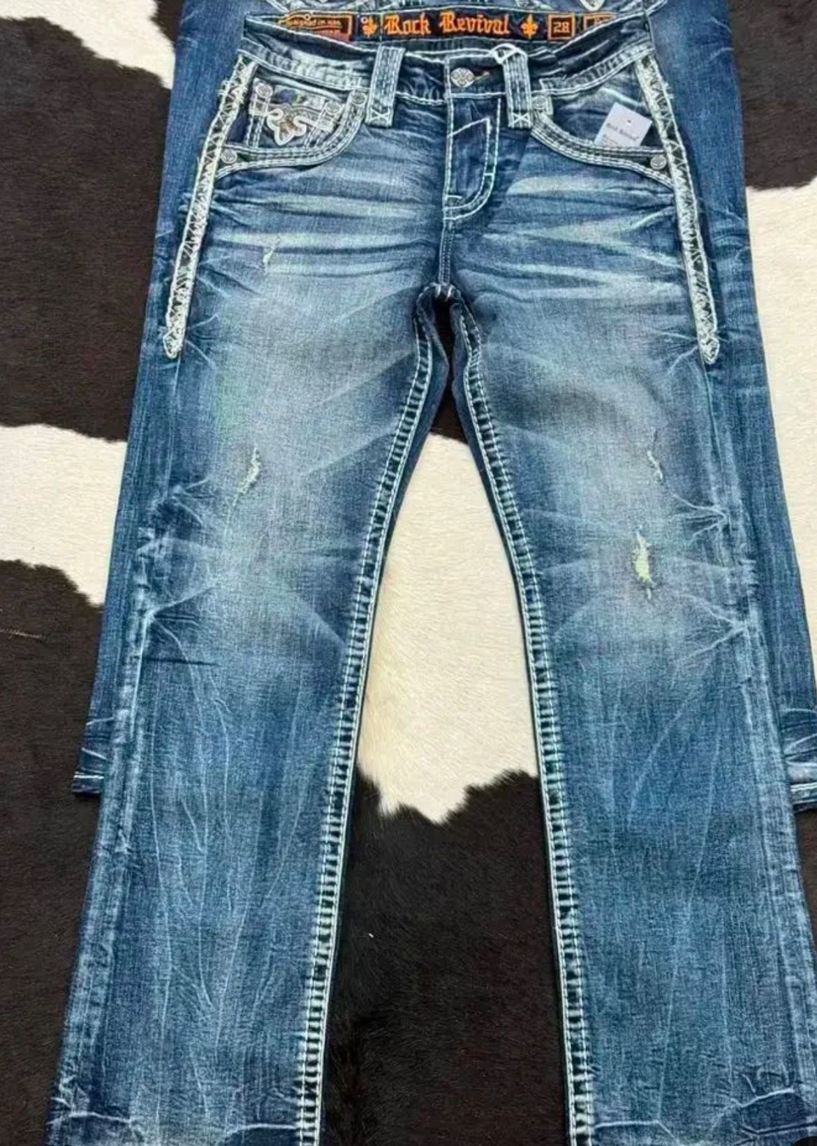 Buckle Brand Blue Color In Sizes 30,32,29
