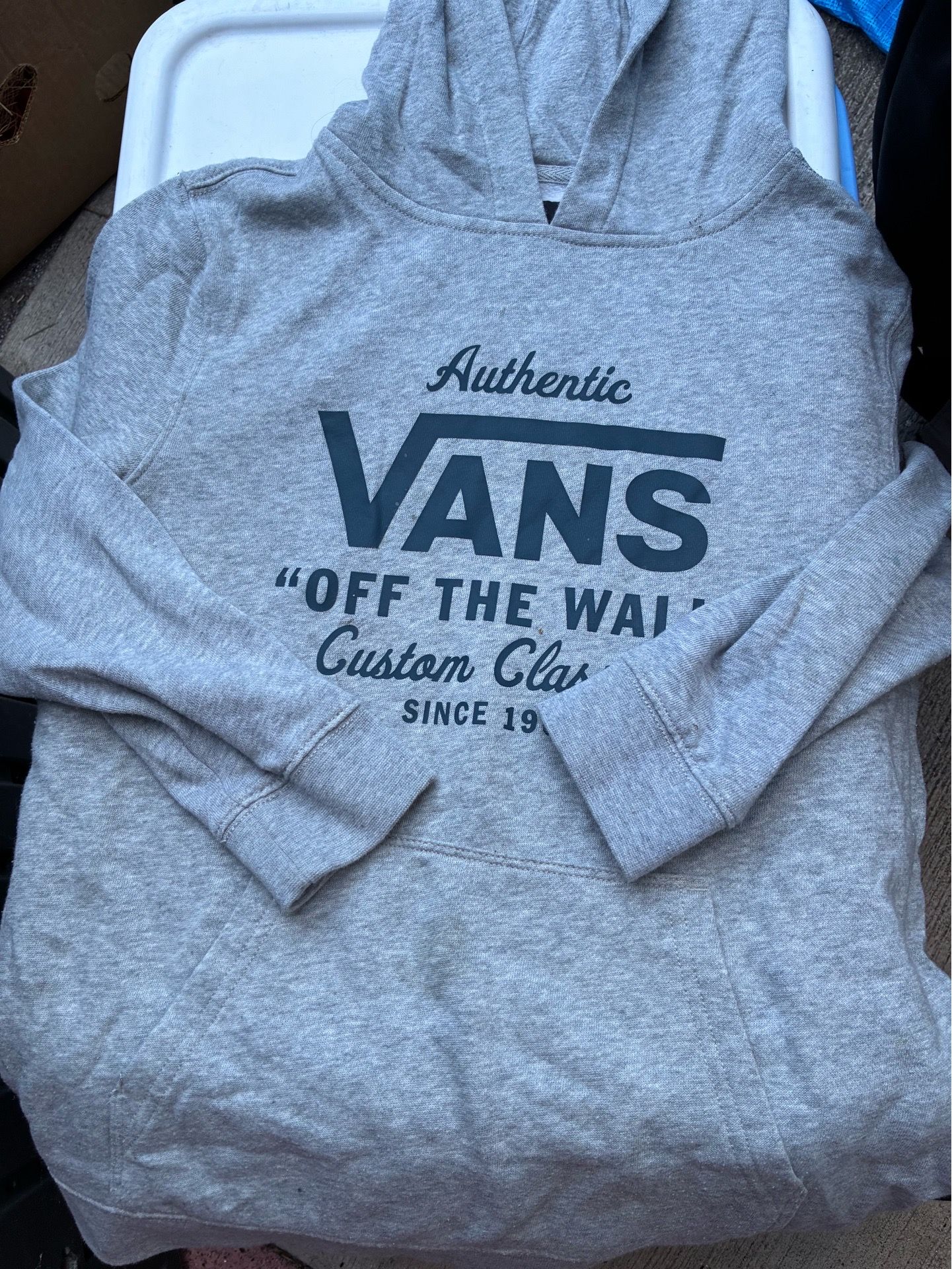 Boys vans $4