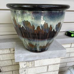 Beautiful drip glaze ceramic Aurora yellow 13 inch potting planter Made in Malaysia  Brand new  