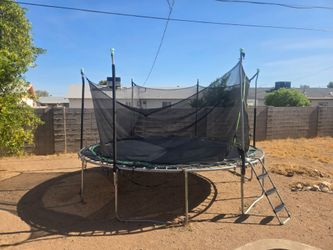 Free trampoline