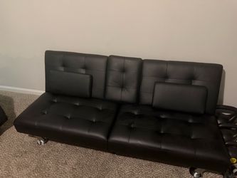 Futon (couch/bed)