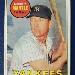 1969 TOPPS BASEBALL #500 MICKEY MANTLE NEW YORK YANKEES GOOD
