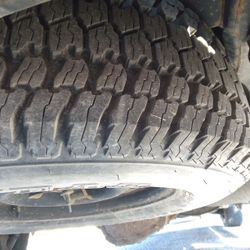 Tire Truck