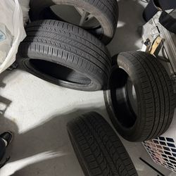 Tires (215/50/R17)