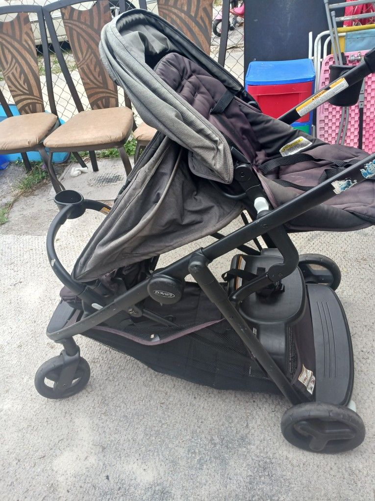 Graco Click Connect DOUBLE STROLLER