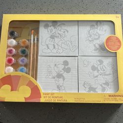 Disney Canvas Paint Set