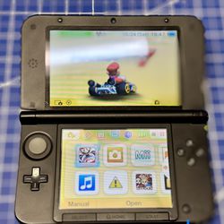 Nintendo 3DS XL With Mario Kart Charger And Stylus