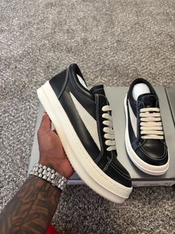 RICK OWENS LOW TOP