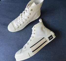 Dior High-Top Sneaker