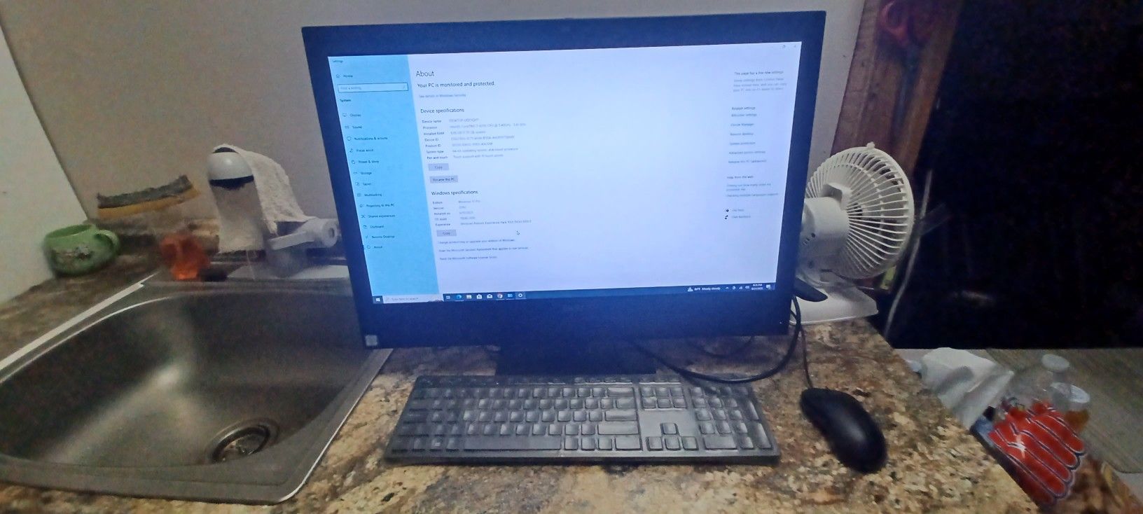 Dell OptiPlex 7450 24 In TOUCH SCREEN  All in One Desktop Computer, Intel Core i7-7700, 8GB DDR4, 500 GB Solid State Drive, Windows 10 Pro

