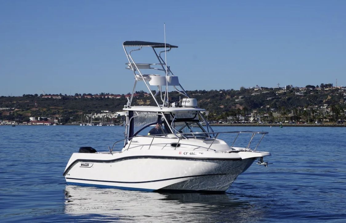 2002 Boston whaler Conquest 255