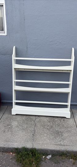 Book Shelf