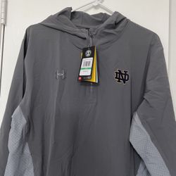 Under Armor Mens  NWT Notre Dame Rain Jacket LG 