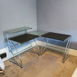L Desk 57" to center, 24" deep