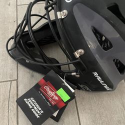 Brand new Rawlings catchers Helmet Mask