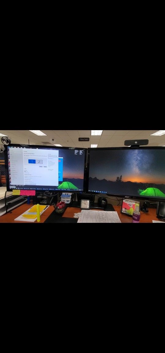 Acer Monitors w/ HP stand
