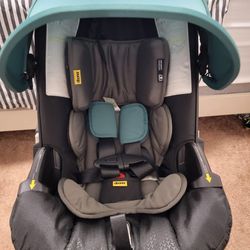 Doona Car Seat & Stroller, Racing Green - All-in-One Travel System 