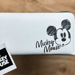 NWT Mickey Mouse Wallet / Wristlet