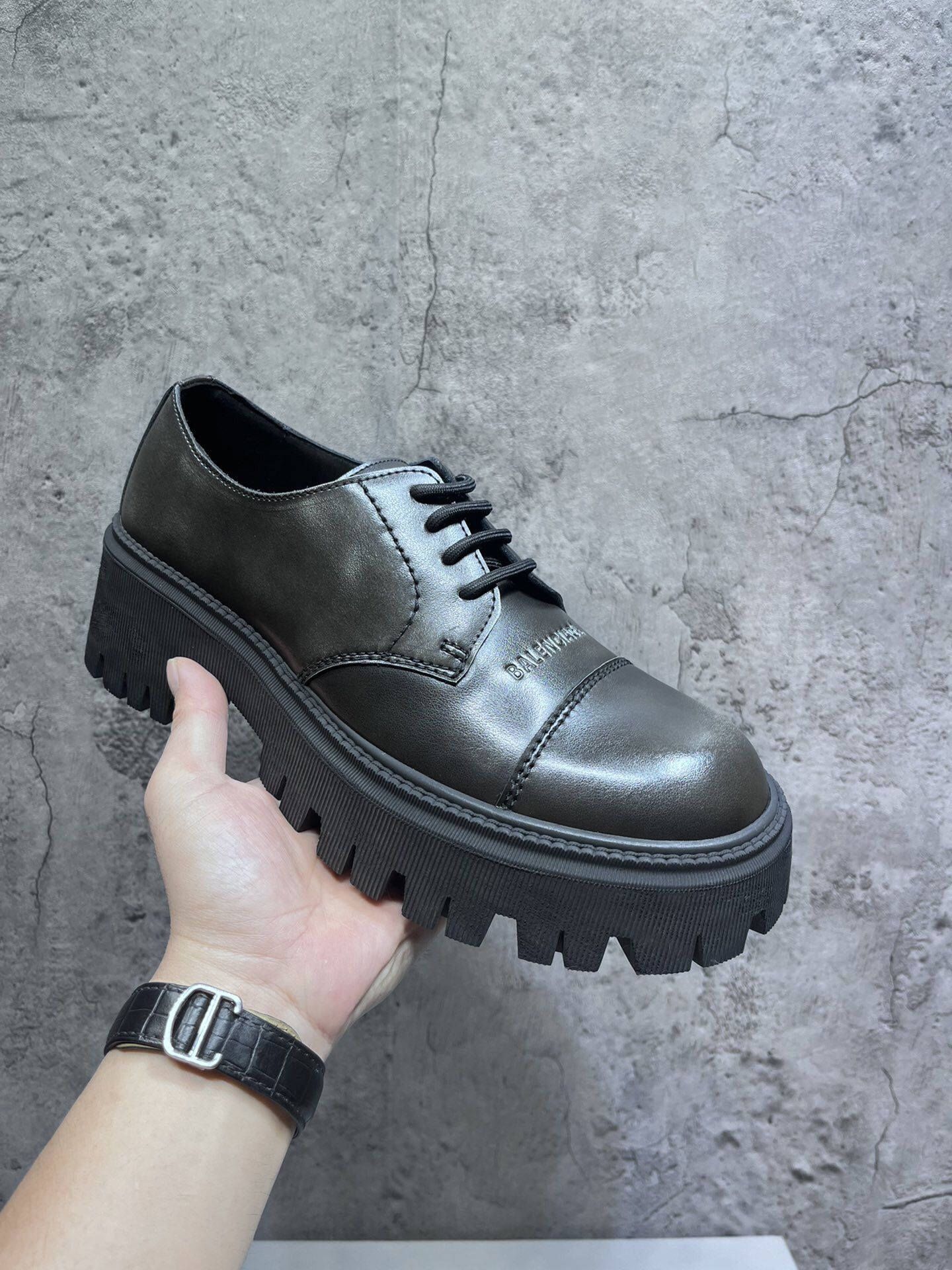Balenciaga Men’s Leather Shoes With Box New 
