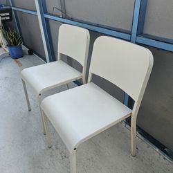 2 White Chairs