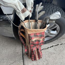 Golf Clubs 