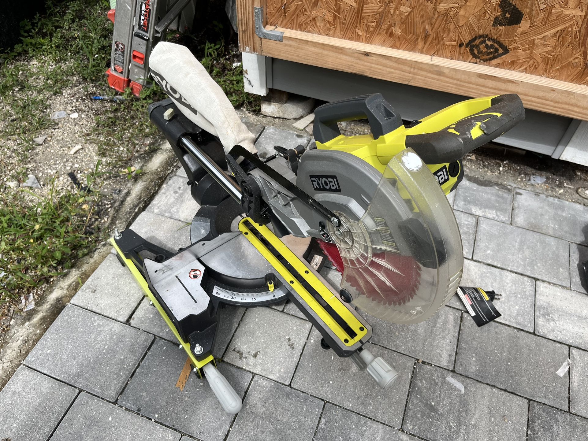 Ryobi 10” Table Saw, 10” Miter Saw With Stand