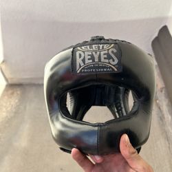 Cleto Reyes Black Sparring Headgear W/ Nosebar