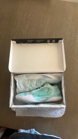 Li Ning Way Of Wade US 9.5 Men’s