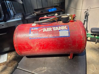 5 gallon air tank.. the price is firm
