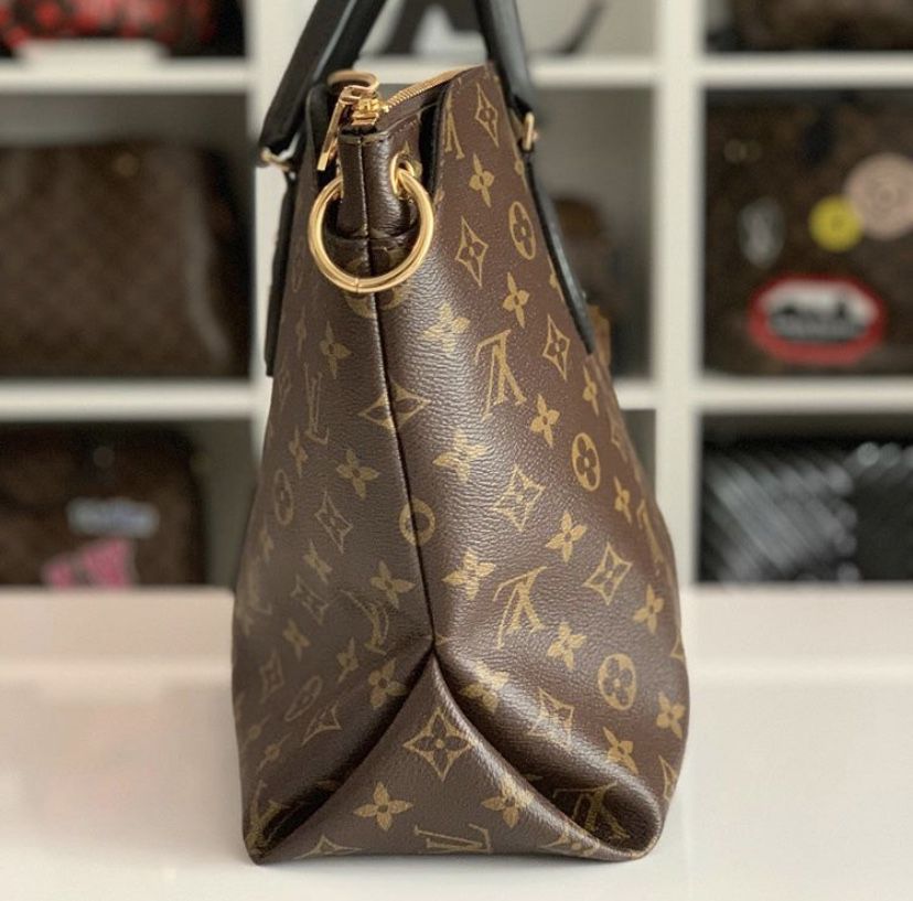 Louis Vuitton Floral Tote Bag for Sale in Smyrna, TN - OfferUp