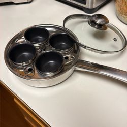 Poached Eggs Pan