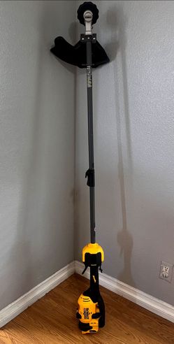 DeWalt Flexvolt 60 V MAX 17 in Cordless Brushless Powered Attachment Capable Trimmer TOOL ONLY