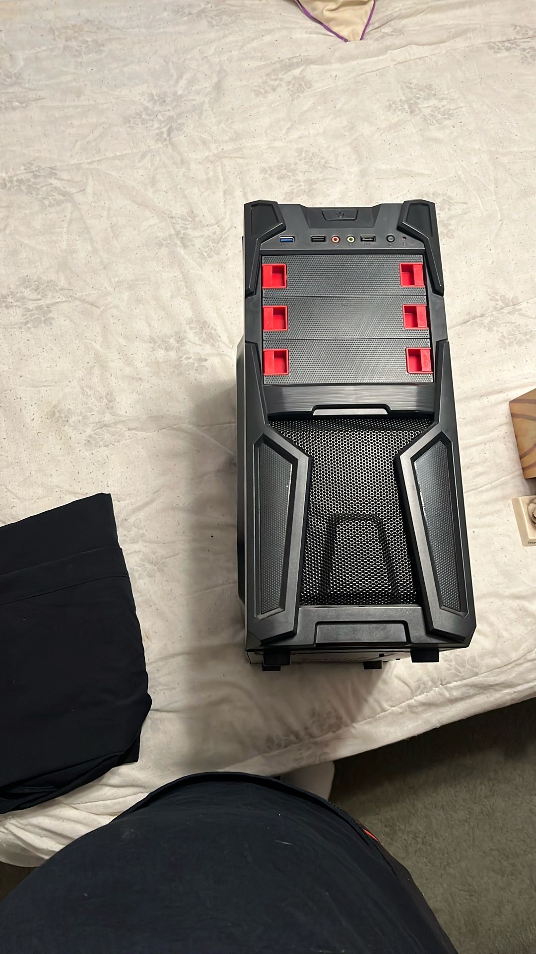 ATX Tower With Built In Fan