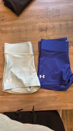 Under Armour volleyball/track shorts tights size Medium