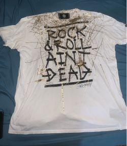Rock & Roll Ain't Dead Graphic Tee