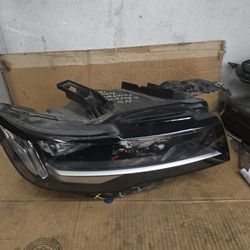 2021 2024 cadillac escalade passenger oem headlight shell