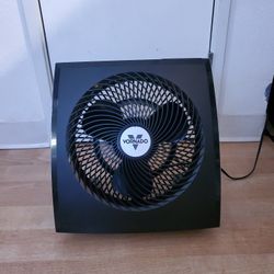 Vornado 279T Flat Front Air Circulator Fan