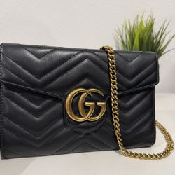 GG Marmont wallet on chain