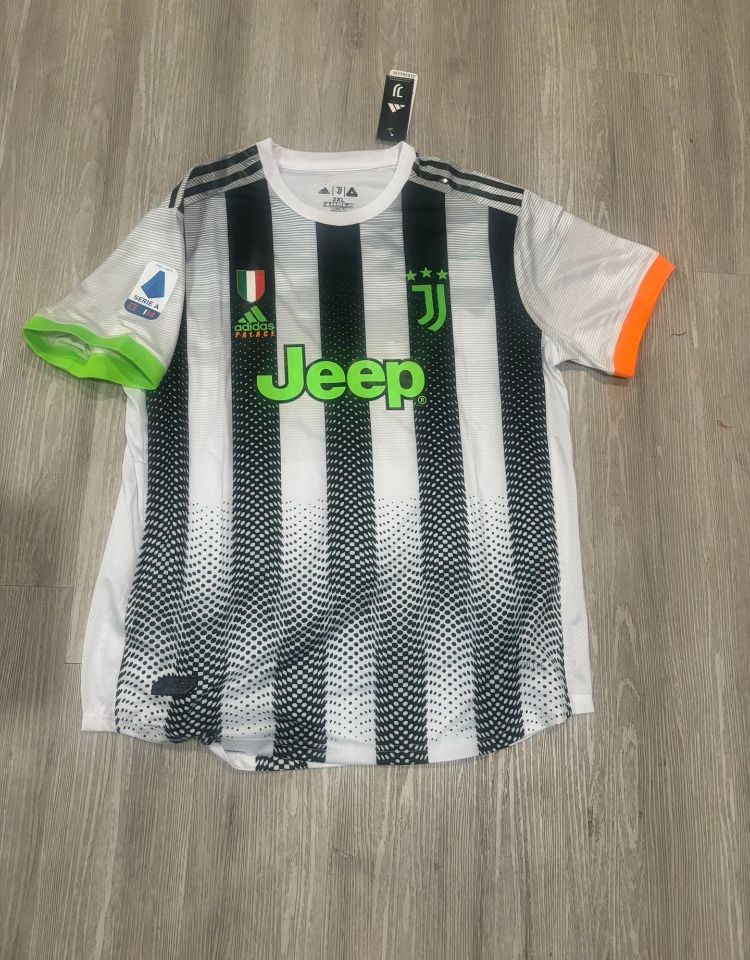 Adidas Juventus Palace Ronaldo 7 Jersey Size XL