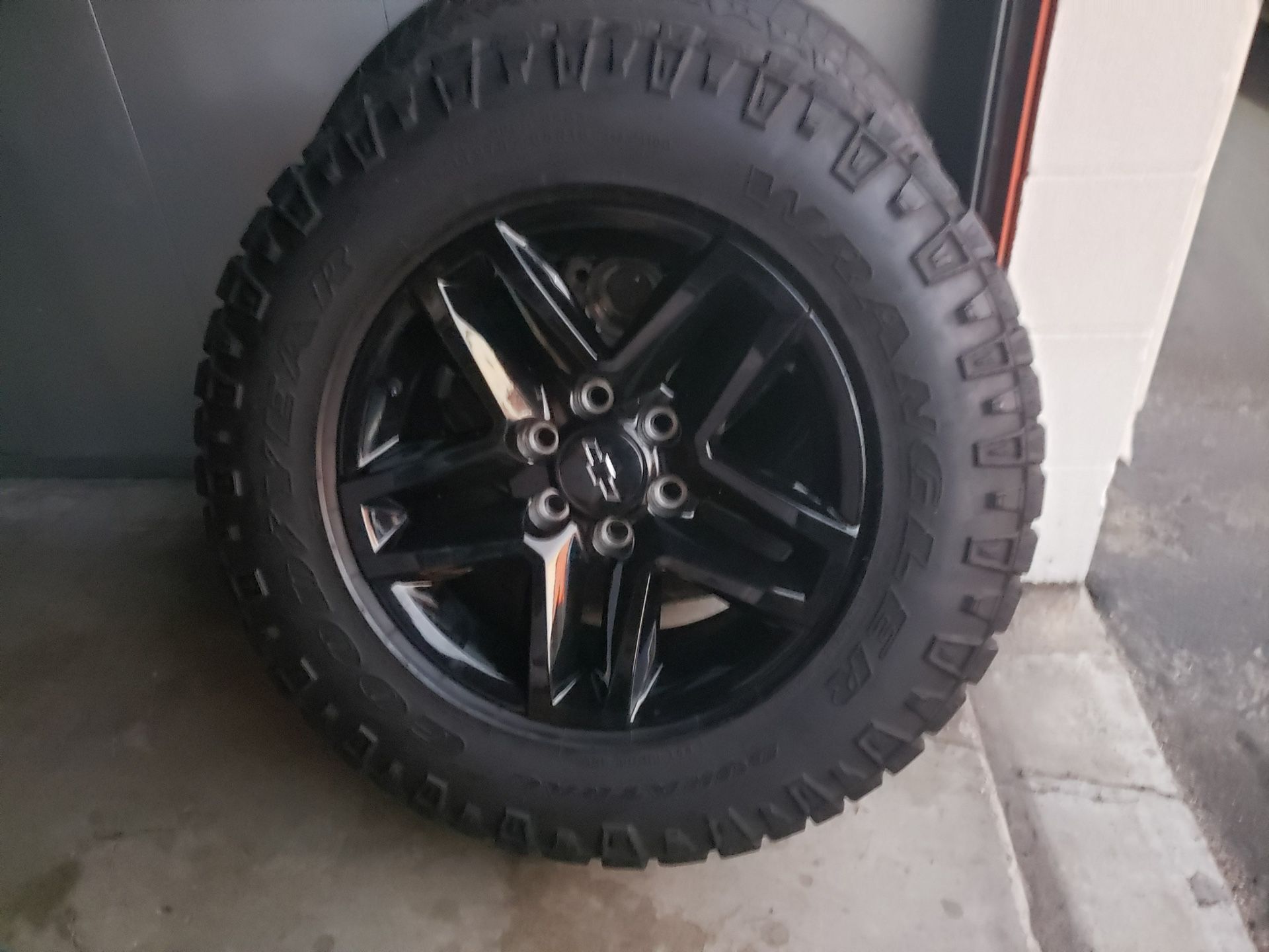 Chevy Silverado, Tahoe, Suburban Spare Tire (1) Only 1 $499 Firm Price