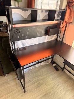 67’ L shaped gaming Desk