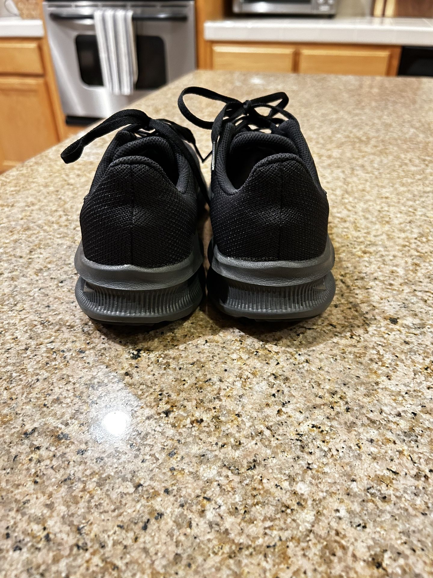 Mens Nike Running Shoe for Sale in Roseville, CA OfferUp