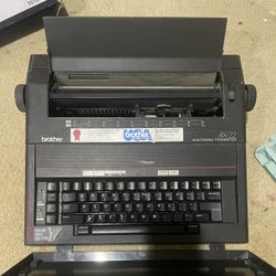 🚨MUST GO TODAY🚨Ax22 Electronic Typewriter 