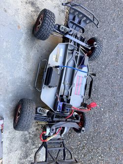 Traxxas Slash 2wd, brushed motor