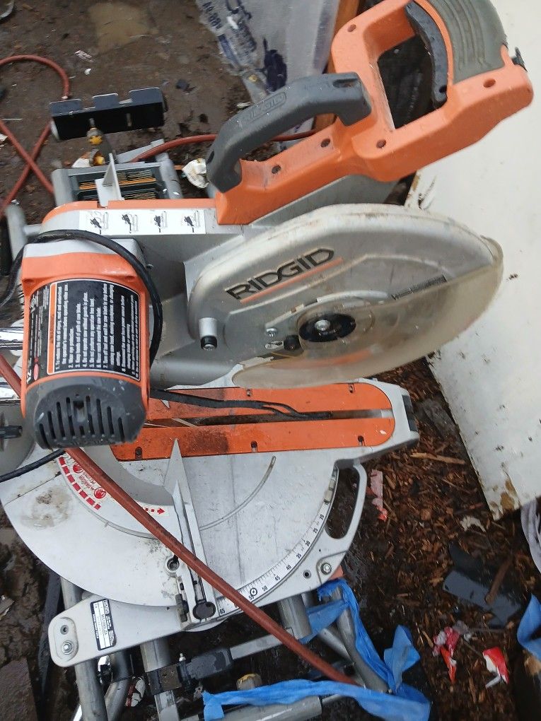RIDGID SAW